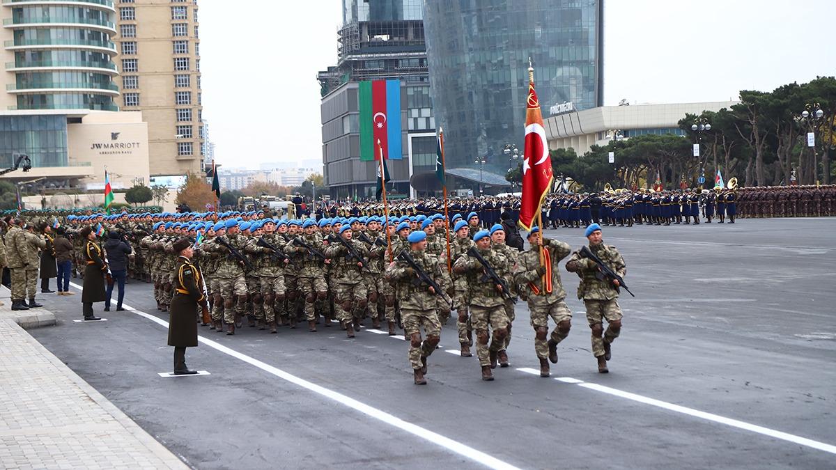Azerbaycan'da 2783 Şehit Olan Kahramanımıza Saygılarımızla